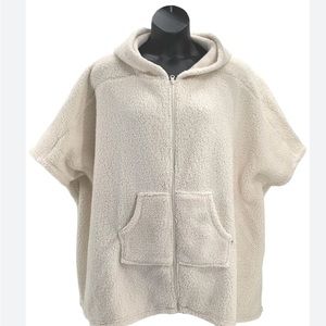 Koolaburra by Ugg cozy popcorn Sherpa hoodie new without tags size Large, cream
